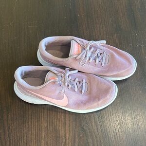 Nike Women's Light Pink/Purple Sneakers